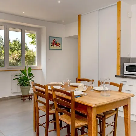 Les Deux Tilleuls * Porte-des-Bonnevaux