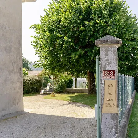 Les Deux Tilleuls